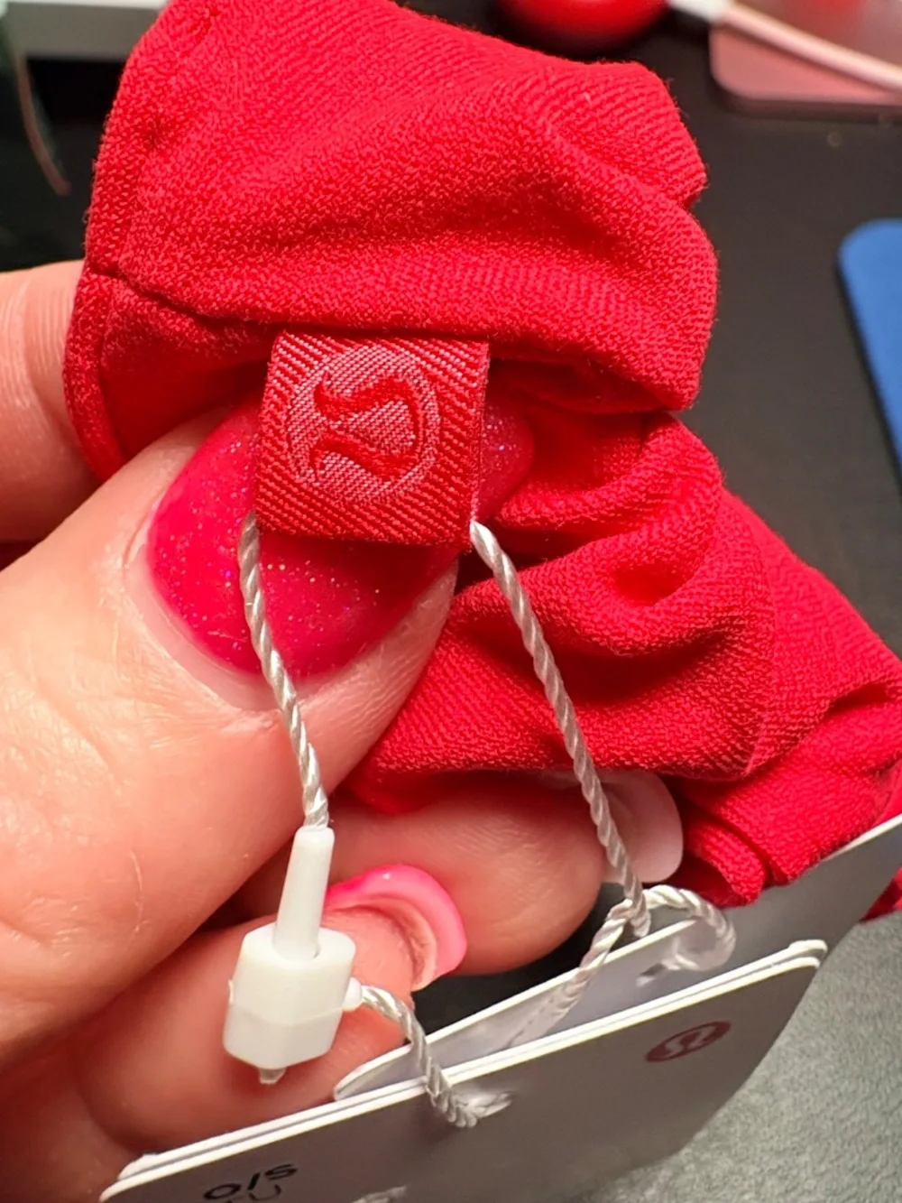 Lululemon Uplifting Scrunchie NWT True Red